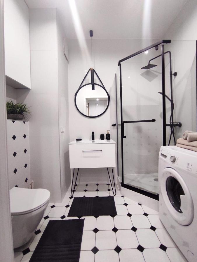 Apartamentysnu, Wola Premium I Z Parkingiem ワルシャワ エクステリア 写真