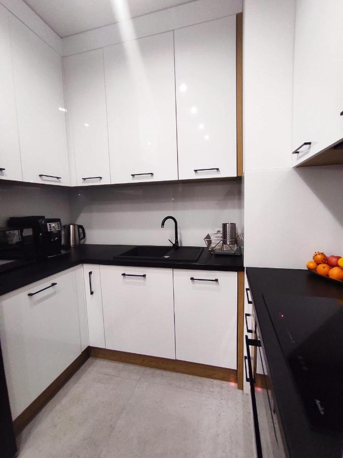Apartamentysnu, Wola Premium I Z Parkingiem ワルシャワ エクステリア 写真